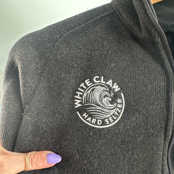 Patagonia White Claw Better Sweater 1/4 Zip - Picture 2 of 5